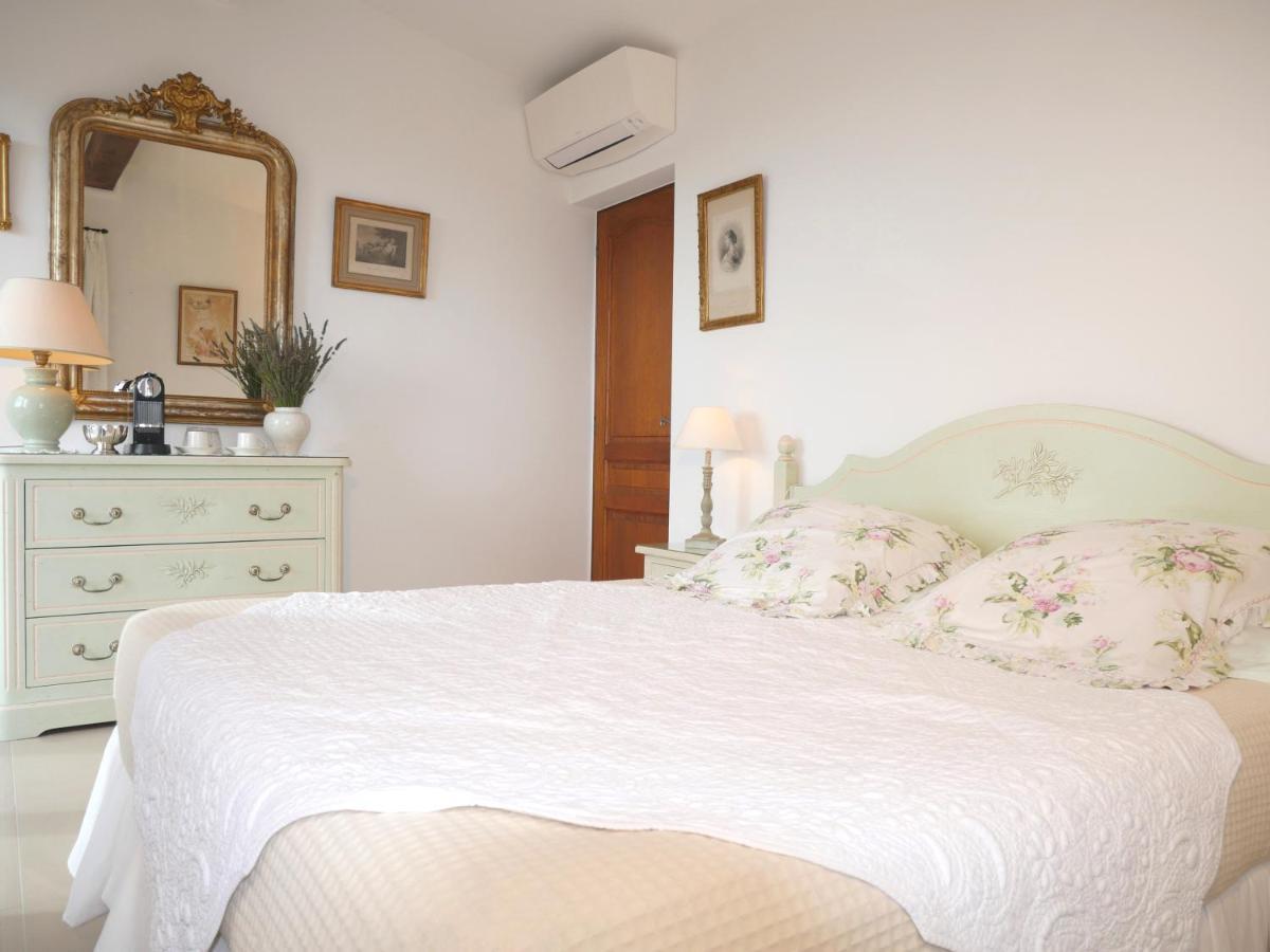 La Bastide Des Pins Bed & Breakfast Vence Ngoại thất bức ảnh