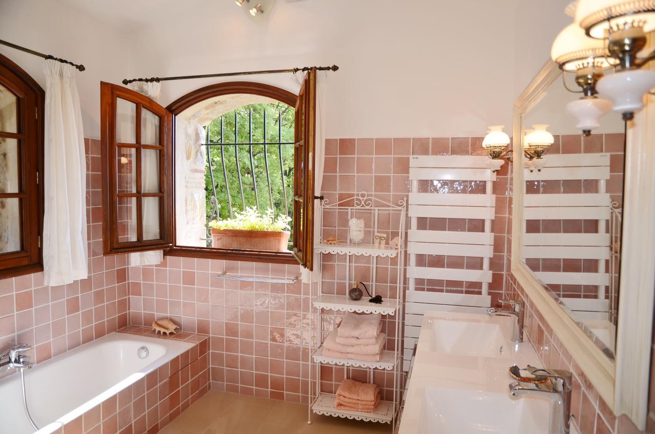 La Bastide Des Pins Bed & Breakfast Vence Ngoại thất bức ảnh